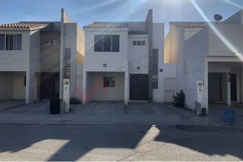 Casa En Venta En Cerrada Azor, Palma Real, Sector Viñedos