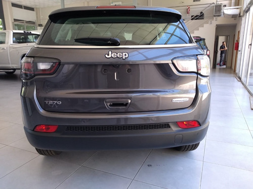 Imagen 11 de 15 de Jeep Compass 1.3 T270 Longitude