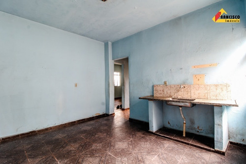 Imagem 10 de 13 de Casa À Venda, 2 Quartos, 2 Vagas, Afonso Pena - Divinópolis/mg - 29427