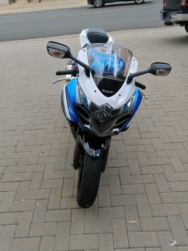 Suzuki - Gsx-r 1000 Esportiva