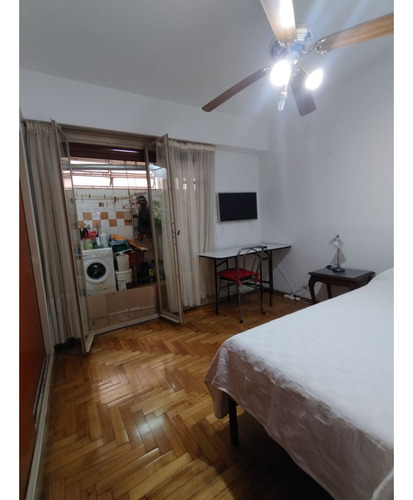 Se Alquila Una Habitación A Estudiante