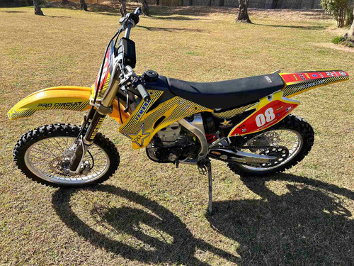 Imagen 3 de 11 de Yamaha Yzf 450 Aniversario