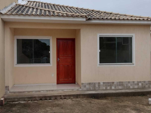 Imagem 3 de 14 de Casa 2 Dormitórios Para Venda Em Araruama, Três Vendas, 2 Dormitórios, 1 Banheiro, 2 Vagas - 237_2-500881