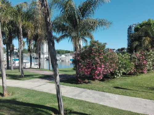 Imagen 23 de 27 de Alquiler Temporario En Tigre Marinas Golf, O Con Opción A Venta Por Leasing. Dueño Directo : 3 Dormitorios, 2 Baños, Gran Liv-comedor. Amplias Vistas A Paisajes En Las Habitaciones, 2 Cocheras, Amarra