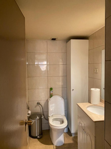 Arriendo Excelente Oficina Edificio Panorámico Providenci