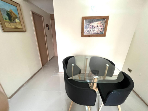 Arriendo Amoblado A 4 Cuadras Calle Prat (88011)