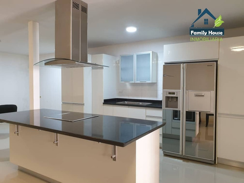 Imagen 5 de 11 de Family House Guayana Vende Townhouse En Las Peonias Master