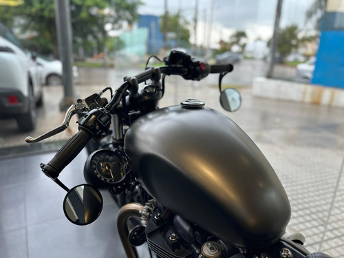 Triumph Bobber Boneville 1200, 2018. 4.000kms
