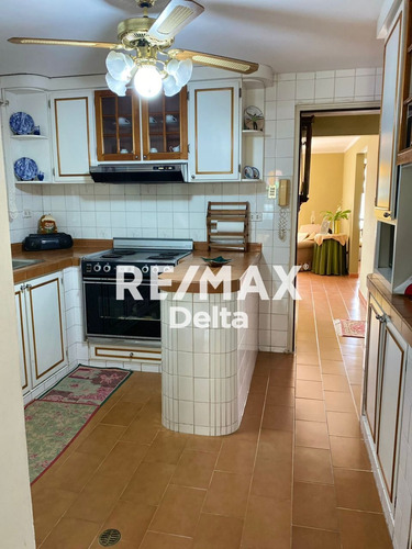 Casa De 253?m2 En Villa Heroica Se Vende Con Muebles Y Todo
