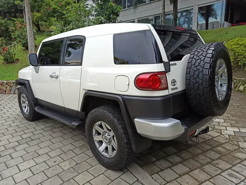 Toyota Fj Cruiser 2022 Automatico 4x4