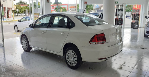 Imagen 5 de 15 de Volkswagen Vento 2020 1.6 Starline At