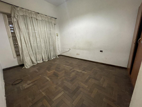 Imagen 8 de 8 de Casa - Castelar Norte