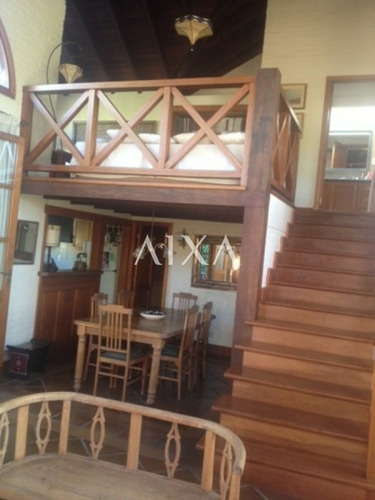 Casa En Pinares- Ref: 205
