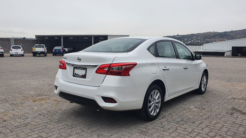 Imagen 8 de 15 de Nissan Sentra 2019 1.8 Advance Mt