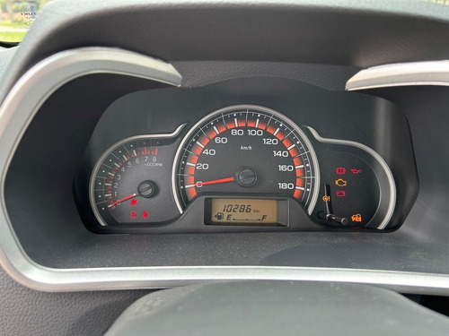 Imagen 8 de 9 de Suzuki Alto 2020 1.0 K10 5p