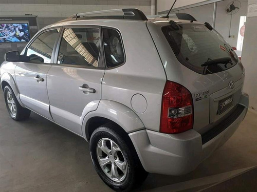Imagem 3 de 12 de Tucson 2.0 Mpfi Gls 16v 143cv 2wd Flex 4p Automático