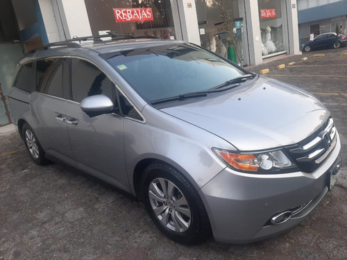 Imagen 2 de 6 de Honda Odyssey
