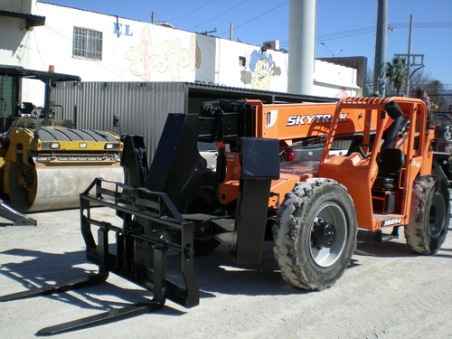 Manipulador Telescopico JLG Skytrak 10054 Cap 10,000 Libras