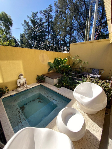 Imagen 14 de 16 de Hermoso Duplex Con Patio Y Cochera Cubierta.
