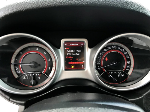 Fiat Freemont 2.4 Emotion 16v Gasolina 4p Automático