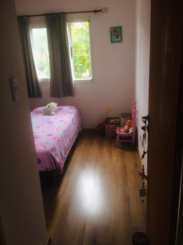 Imagen 15 de 16 de Duplex Dos Dormitorios, Jardin Y Cochera En Venta.
