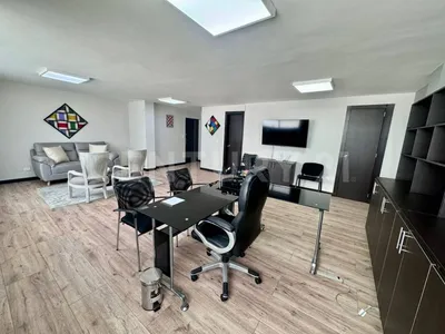 Oficina en arriendo