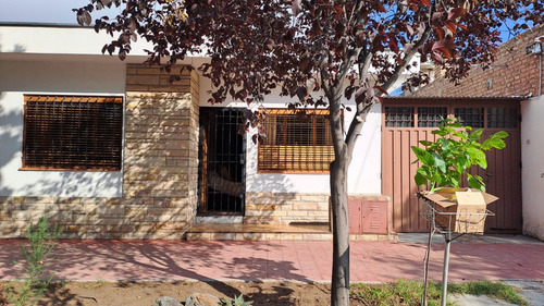 Greenwood Vende Casa En El Centro De Lujan De Cuyo.