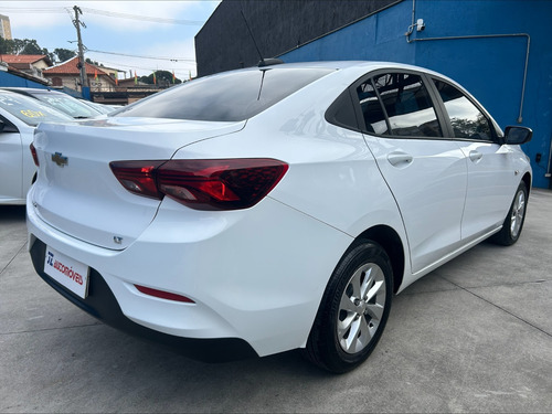 Chevrolet Onix plus 1.0 Lt 2 4P