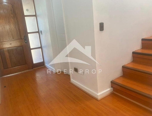 Condominio Camino Del Canelo - Alto Macul / Como Nueva