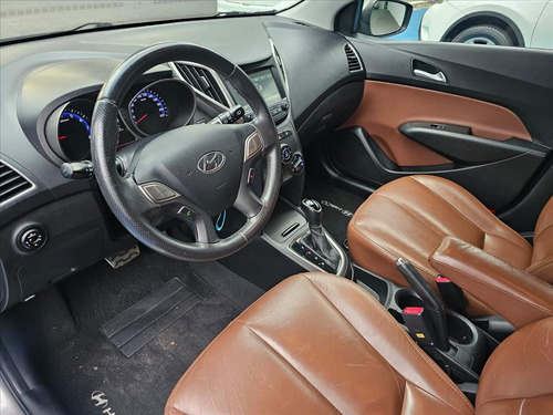 Hyundai HB20X 1.6 16V STYLE FLEX 4P AUTOMÁTICO