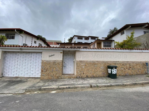 Imagen 1 de 23 de Casa En Venta En Santa Sofia Calle Cerrada Mls# 21-17668