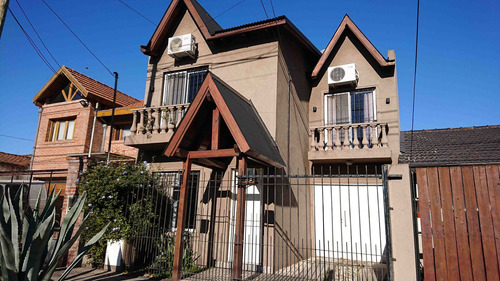 Casa En Venta En Coronel Medina 100, Ituzaingó