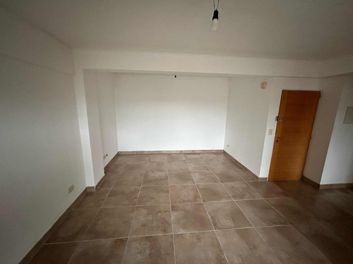 Departamento De 2 Ambientes En Moron Dueño Directo
