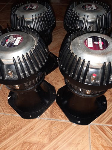 Imagen 4 de 6 de Compression Driver Coxial B&c Dcx50, 8+8 Ohm 2.0 Inch Exit
