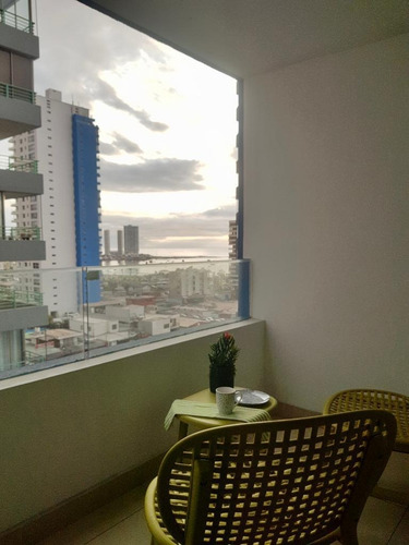 Depto Amoblado 1 Dorm Suite Pasos Pya Cavancha Vista Al Mar