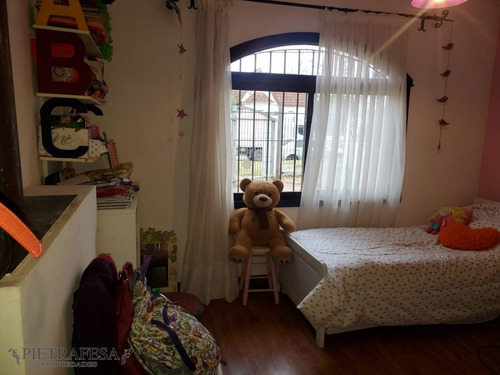 Imagen 12 de 22 de Casa En Venta, 4 Dormitorios, 2 Baños, Gran Fondo, Garaje, Verona, Carrasco Norte.