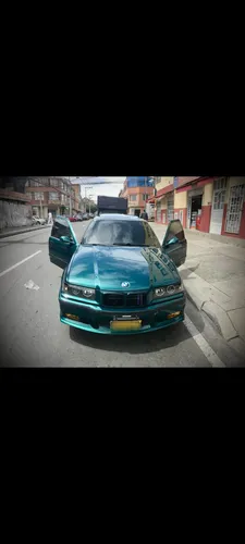 BMW M3 318 is