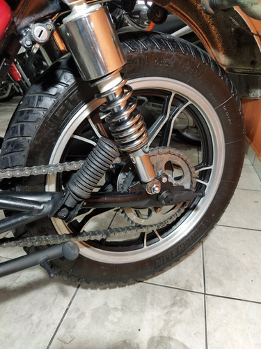 Imagem 8 de 9 de Suzuki Intruder 125