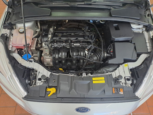 Ford Focus III 1.6 Sedan S