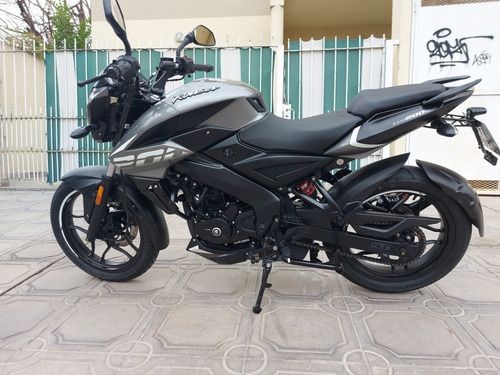 Imagen 3 de 9 de Bajaj Rouser Ns 200