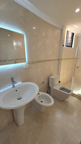 Apartamento En Venta Res, Roraima El Parral (195ms) 283075