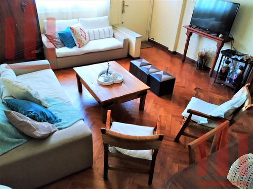 Venta De Casa Cuatro Dormitorios En Punta Carretas Padrón Único