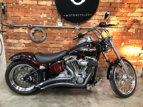 Linda Fxst Baixíssima Km Customizada Escapes Vance&hines Sku