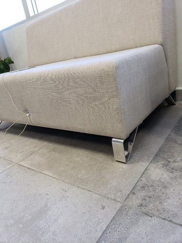 Imagen 3 de 9 de Sillon Para Sala De Espera Confiteria Smart 2 Cuerpos Con Usb Ecocuero/lino C/garantia Oficial