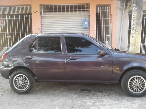 Imagem 2 de 4 de Ford Fiesta 1997