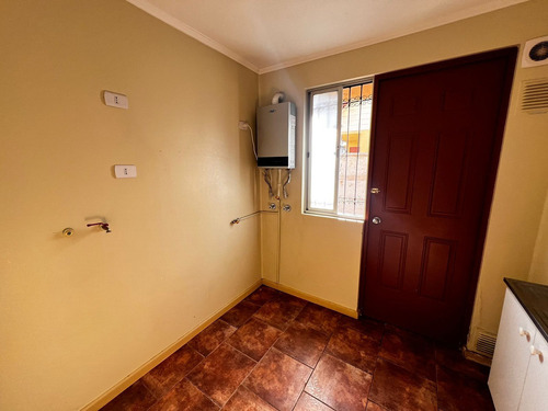 Vendemos Hermosa Casa En Villa Doña Josefa A Pasos De Univer