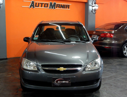 Imagen 10 de 16 de Chevrolet Classic Corsa Ls Spirit 1.4 - Unico Dueño