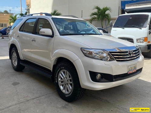 Toyota Fortuner 4x4
