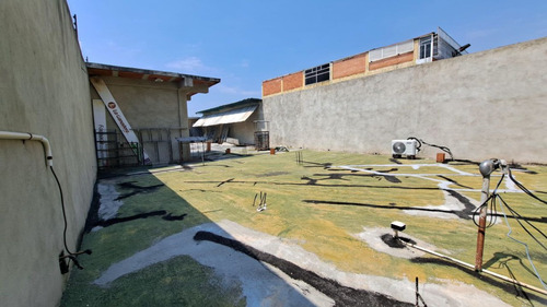 Se Vende Galpón Comercial 368m² - Farmacia La Ganadera Av. Constitución Maracay Jm