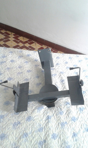 Imagen 4 de 4 de Televisor Samsung 14 Con Base Aerea Y Control Remoto.